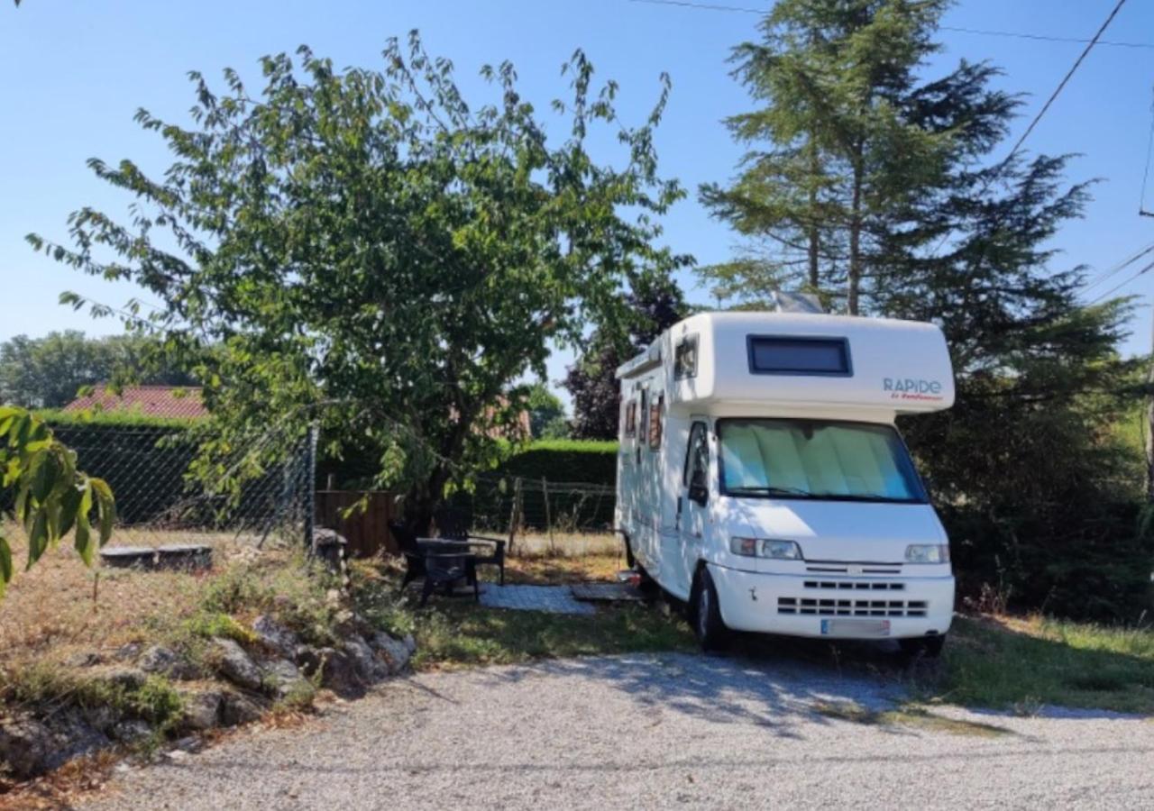Charmant Camping-Car A La Campagne Labessiere-Candeil Eksteriør bilde